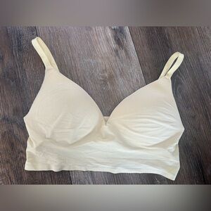 Pink Victoria’s Secret Women yellow Bralette large built in crop cami push-up